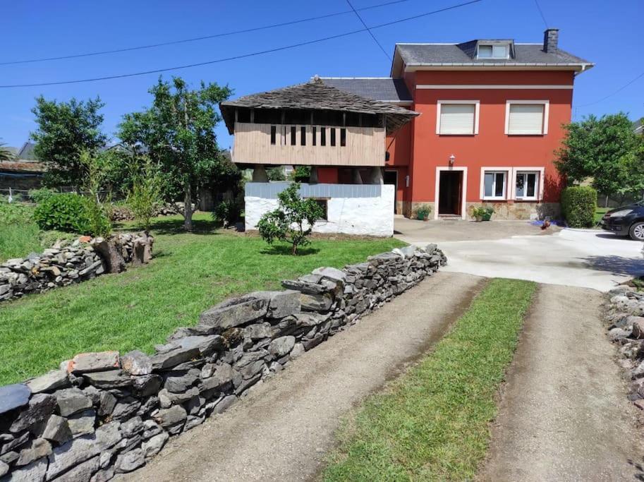 Casa Loli-Villar Luarca Eksteriør bilde